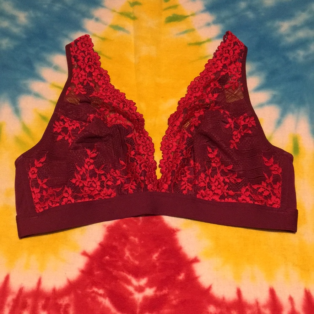 Lacey bra